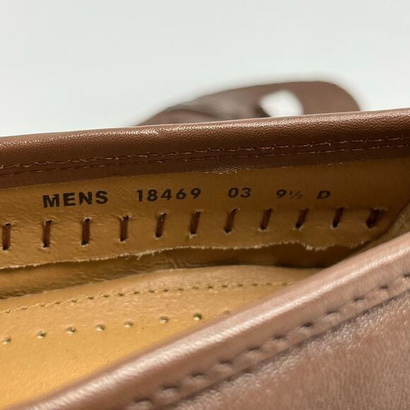 Florsheim Men's Pisa Moc Toe Tassel Loafer in Cognac Size 9.5D - Picture 8 of 8